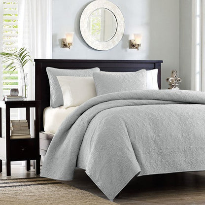 Reversible Quilt Set with Antimicrobial Cotton - Grey King/Cal King