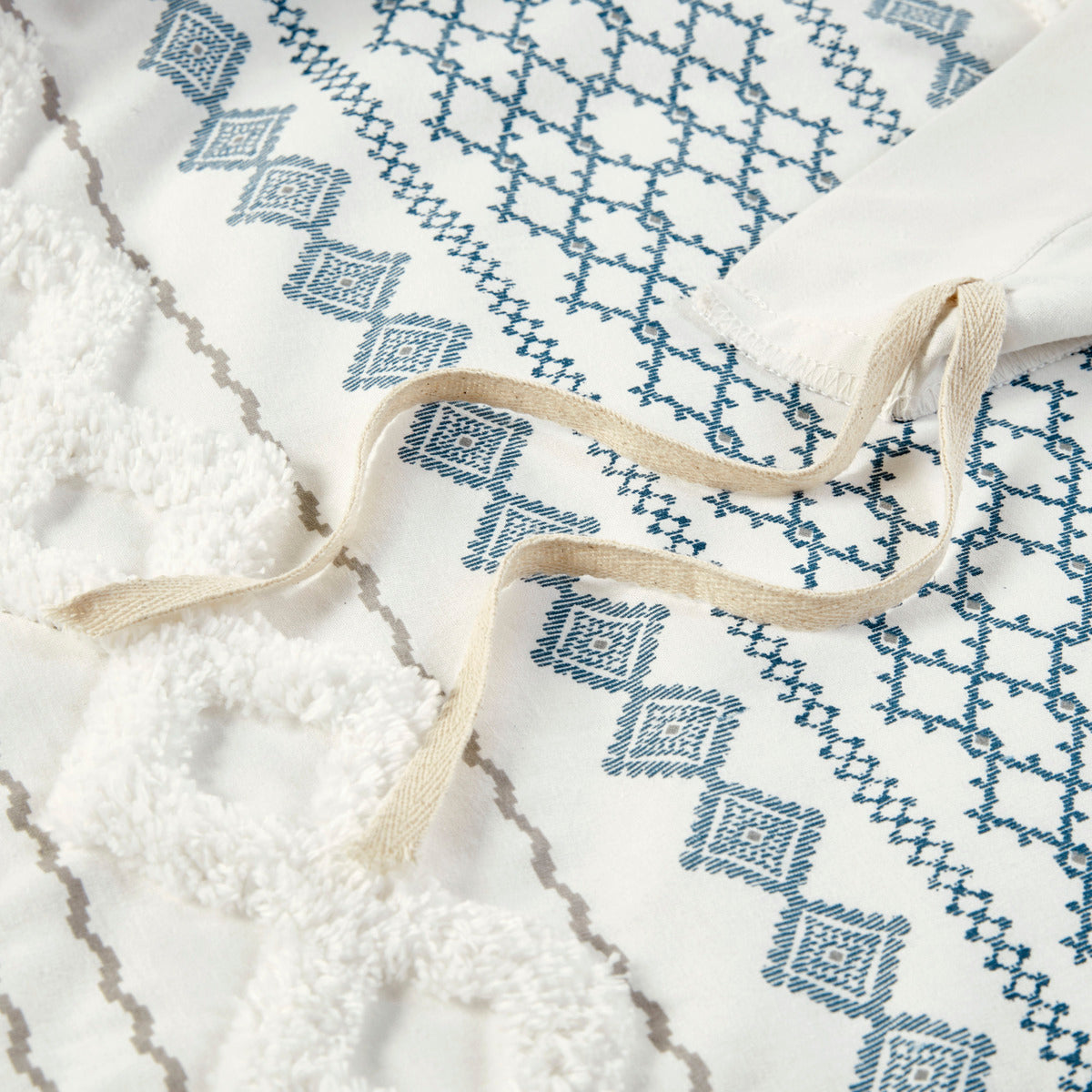 Cotton Printed Duvet Cover Set with Chenille - Full/Queen