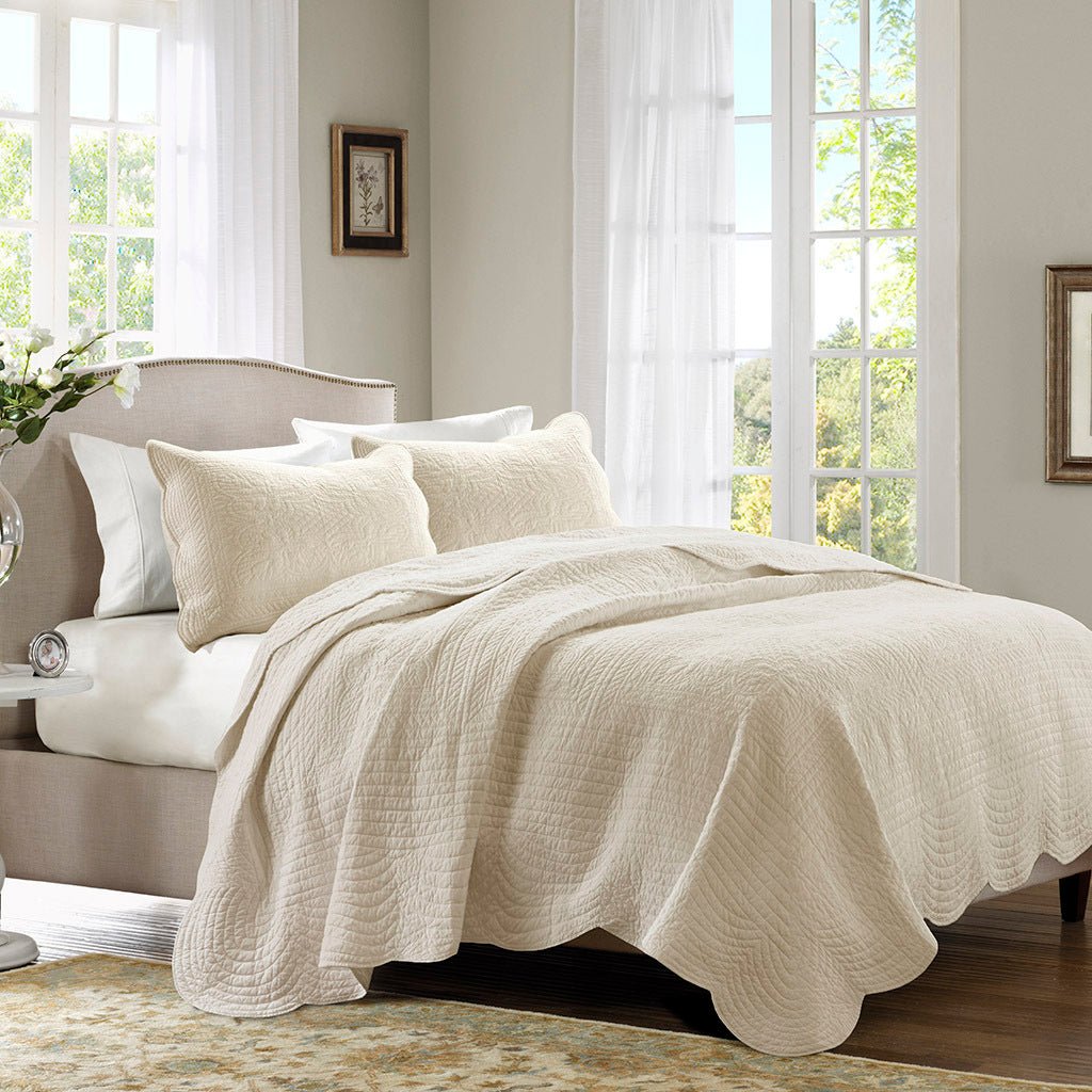 Cream Reversible Quilt Set with Scalloped Edge - 3 Pc Antimicrobial