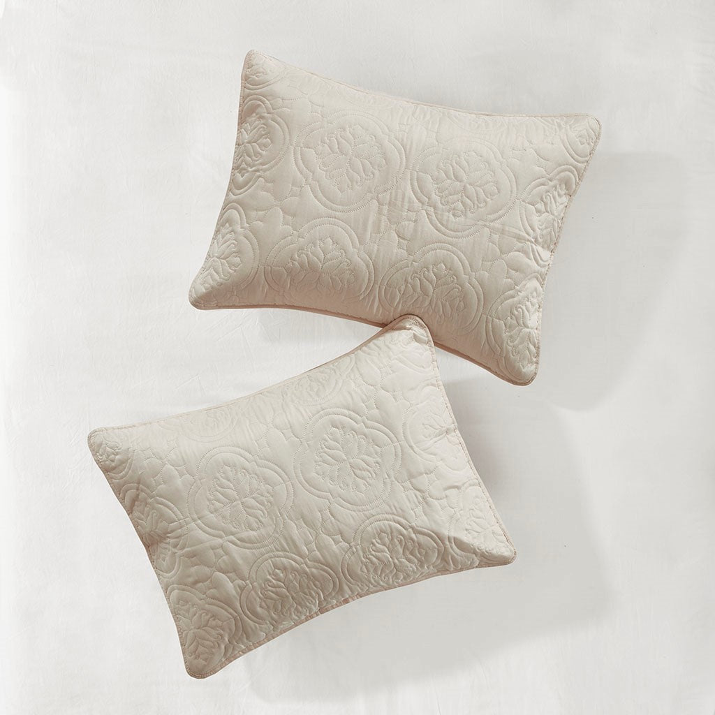Cream 3 Piece Reversible Bedspread Set with Quilted Medallion - King/Cal King