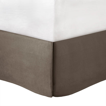 King 7 Piece Jacquard Comforter Set with Throw Pillows