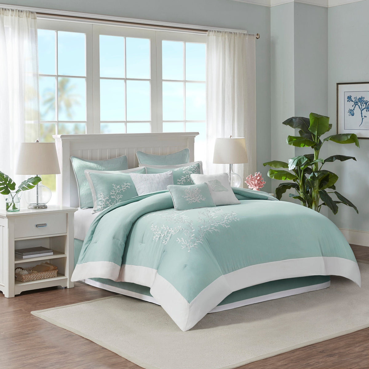 Oversized Cotton Jacquard Comforter Set with Coral Embroidery – Aqua