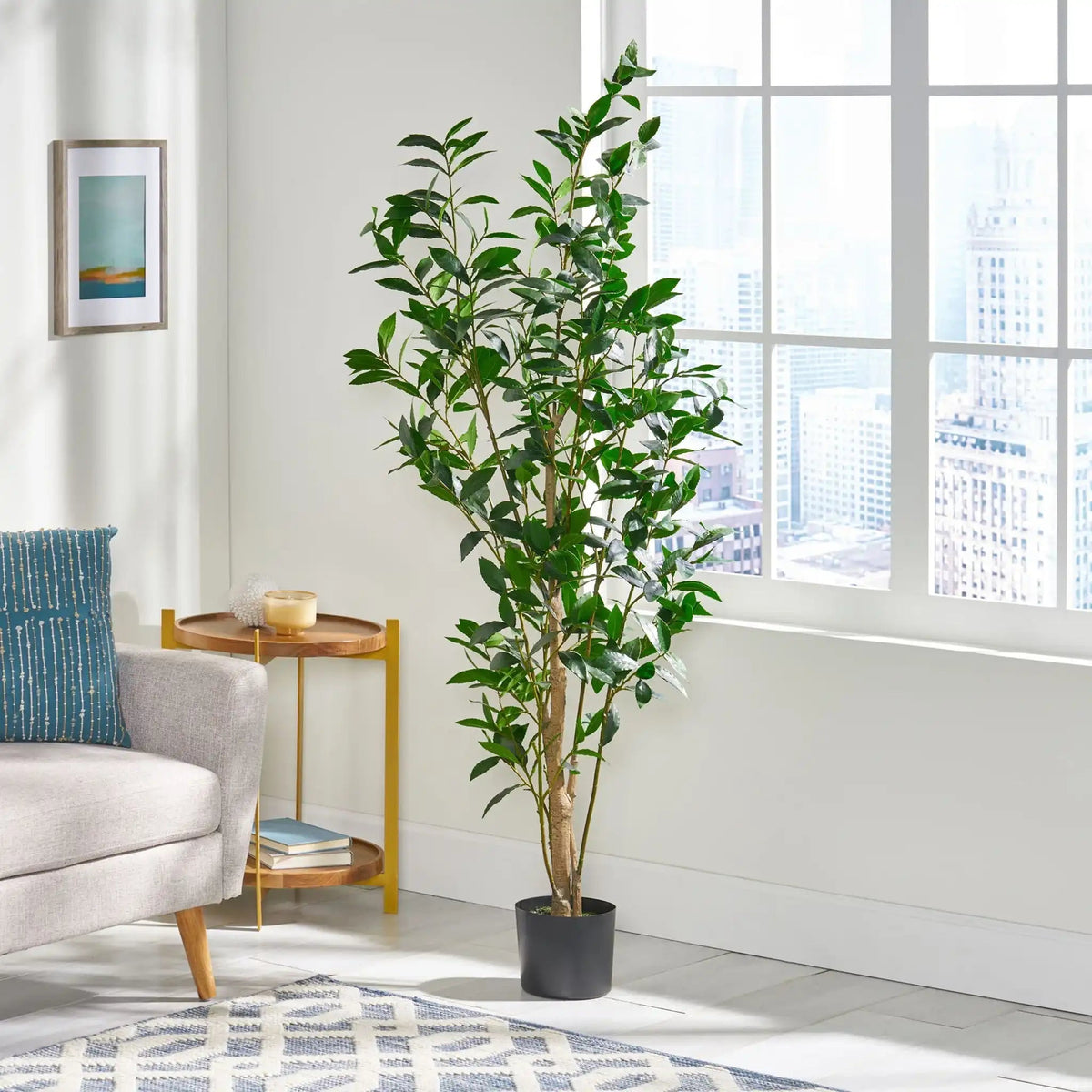 Artificial Laurel Tree with Flexible Iron Frame - Green