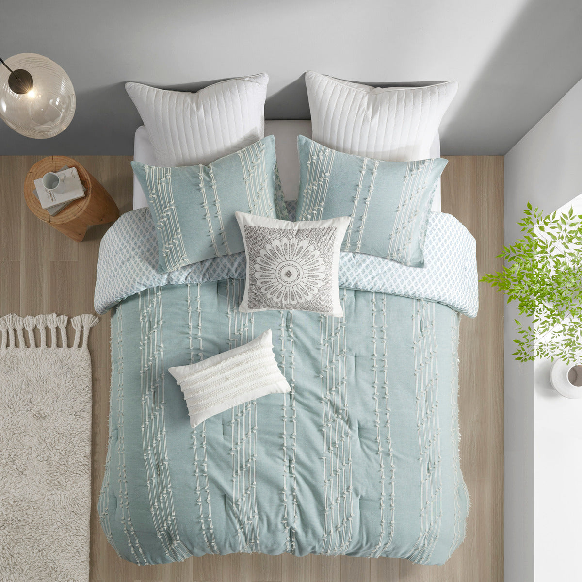 Cotton Jacquard Comforter Set with Reversible Design - Aqua