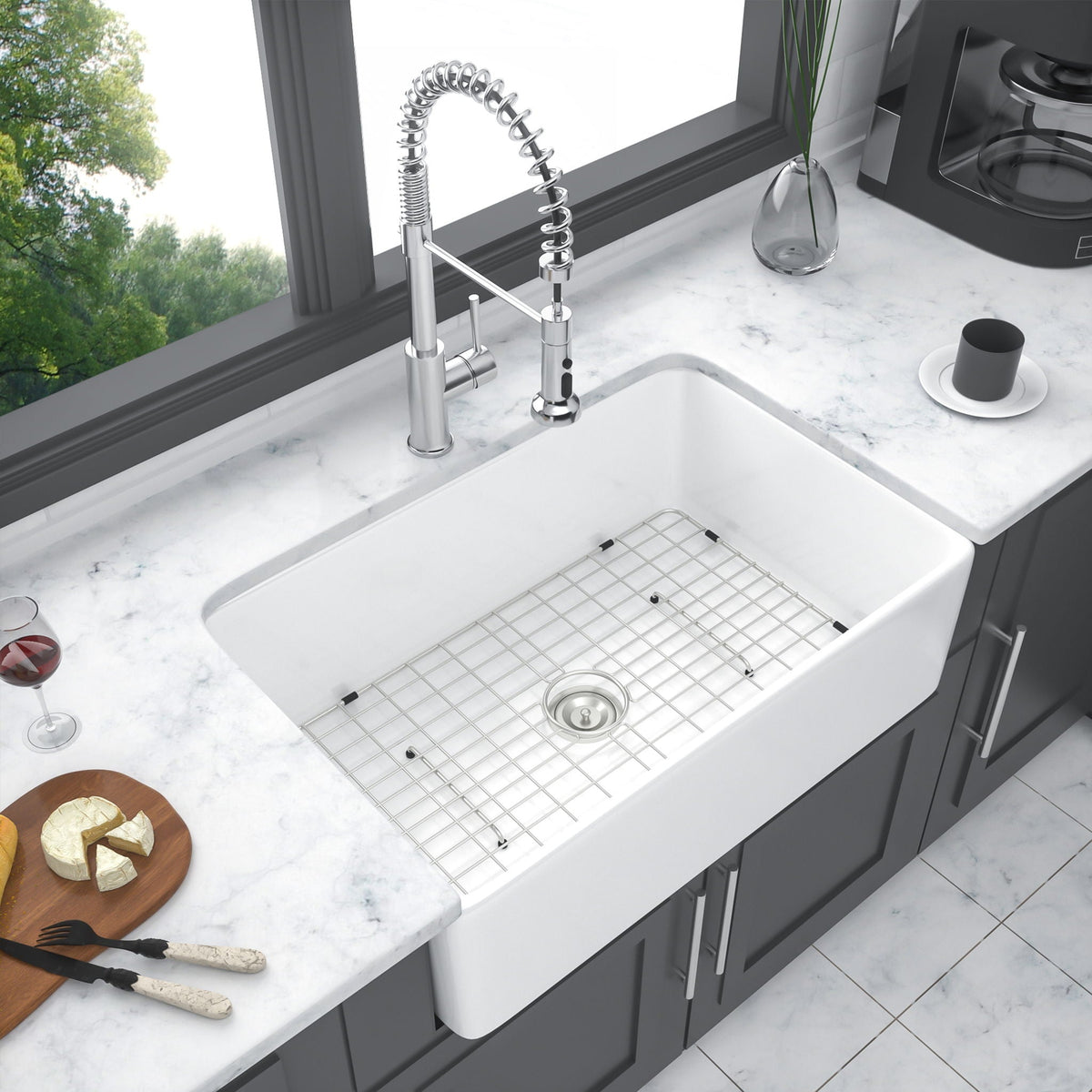 Apron Front Reversible Single Bowl Kitchen Sink with Grid and Strainer - White