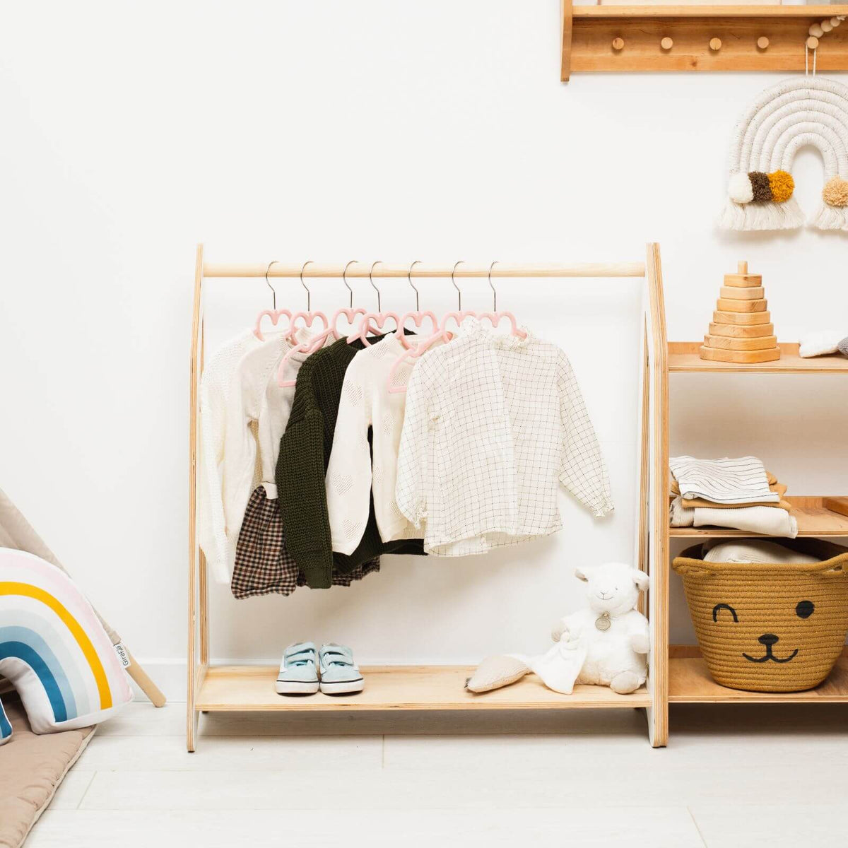 Kids Clothing Rack