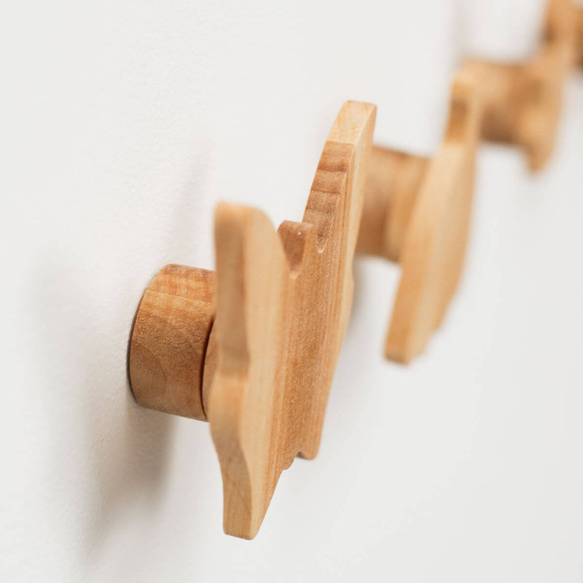 Animal hooks for wall