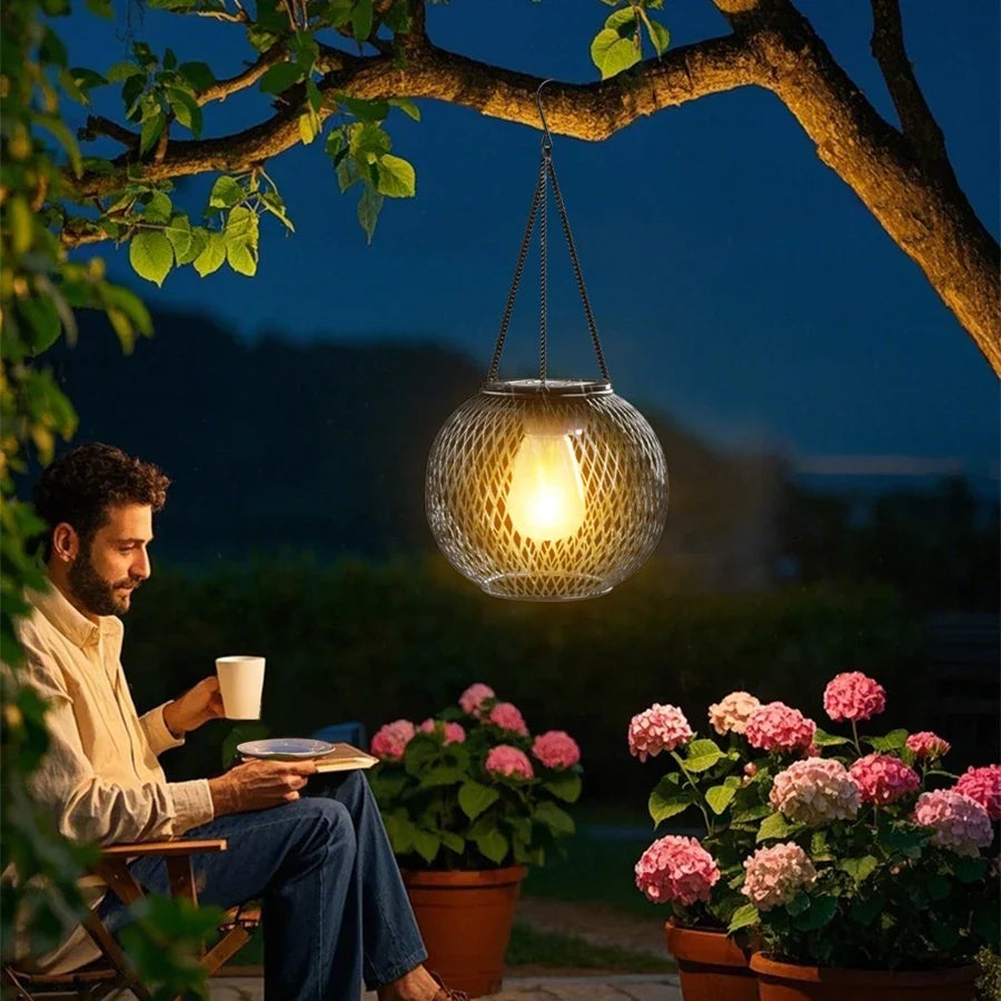 Outdoor Solar Iron Lantern Led Solar Lights Waterproof Decorative Hanging Lights for Tree Garden Yard Patio Pathway Dusk-to-dawn