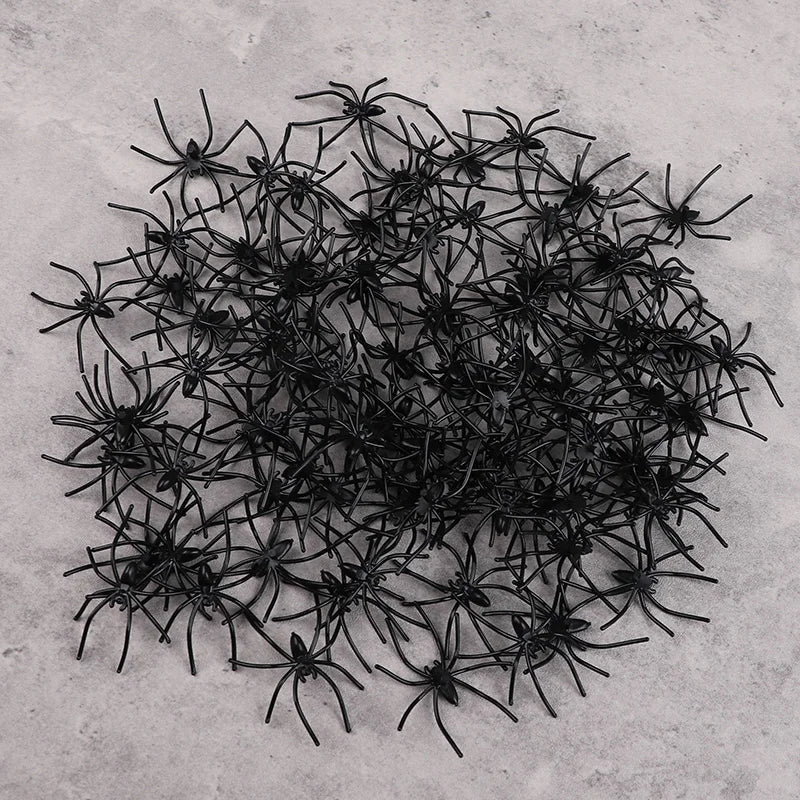 50-100Pcs Halloween Luminous Spiders Scary Trick Spider Indoor & Outdoor Haunted House Decorative Props Halloween Party Supplies