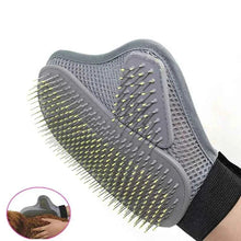 Pet Grooming Glove – Hair Removal & Bathing Brush for Dogs & Cats