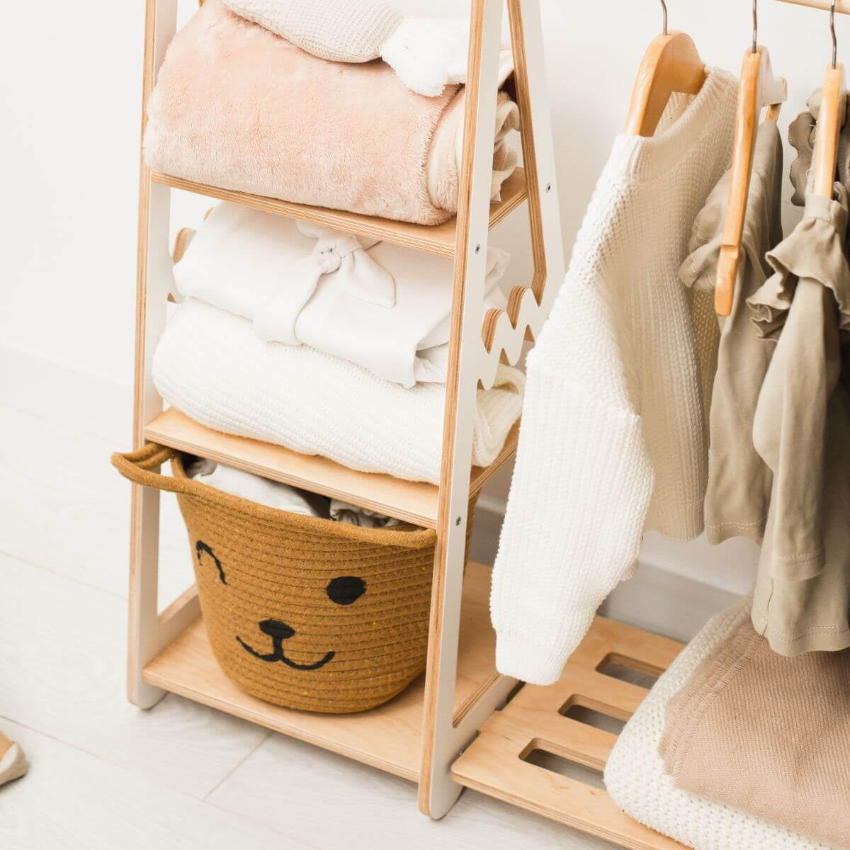 Teepee Clothing Rack