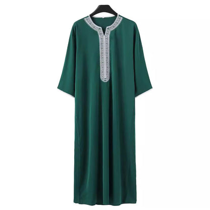 Middle Eastern Arab long sleeved embroidered red envelope men's Muslim long robe