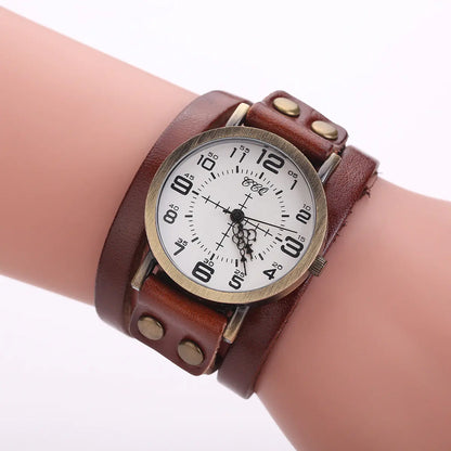 Vintage Leather Quartz Watch