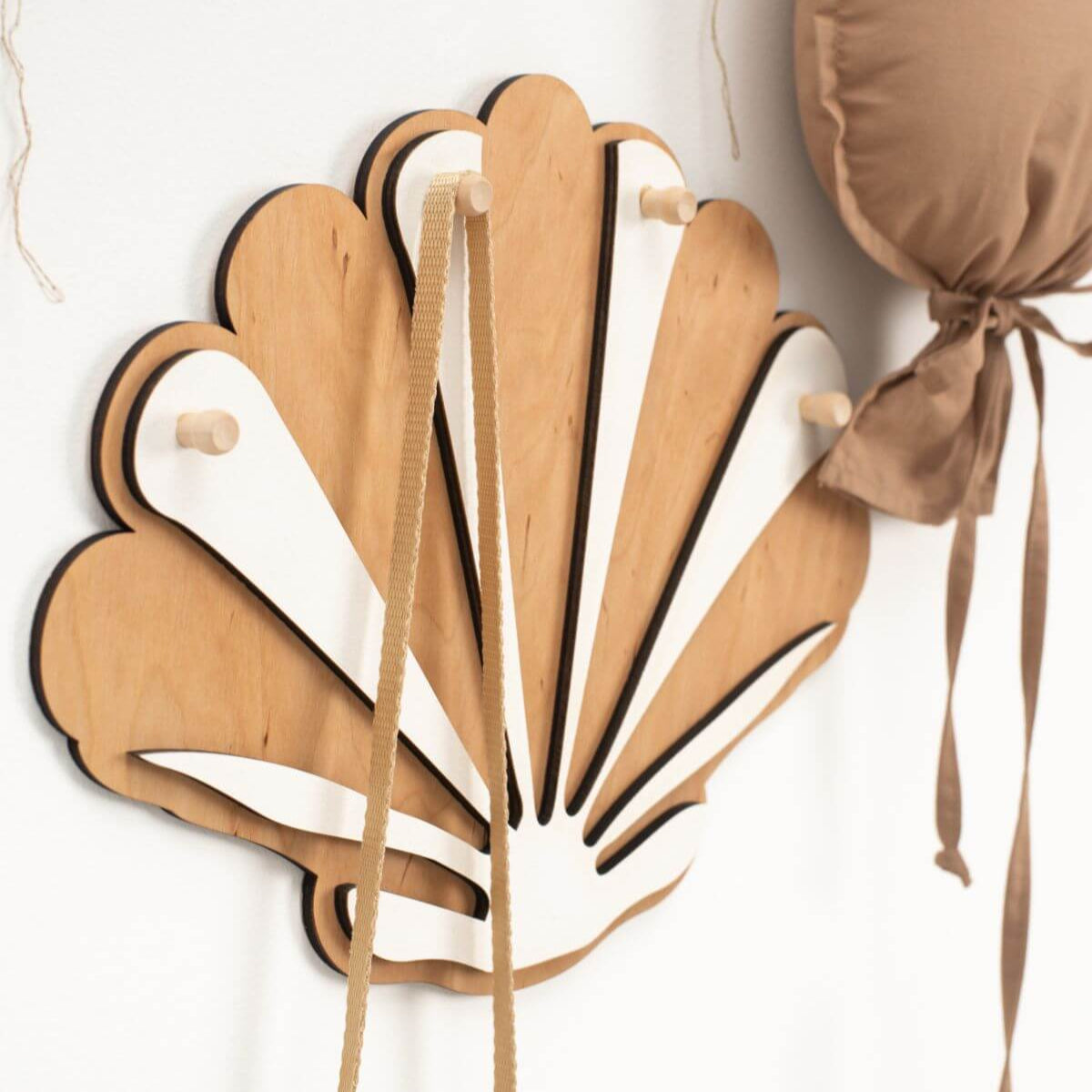 Sea Shell Wall Hanger for Nursery
