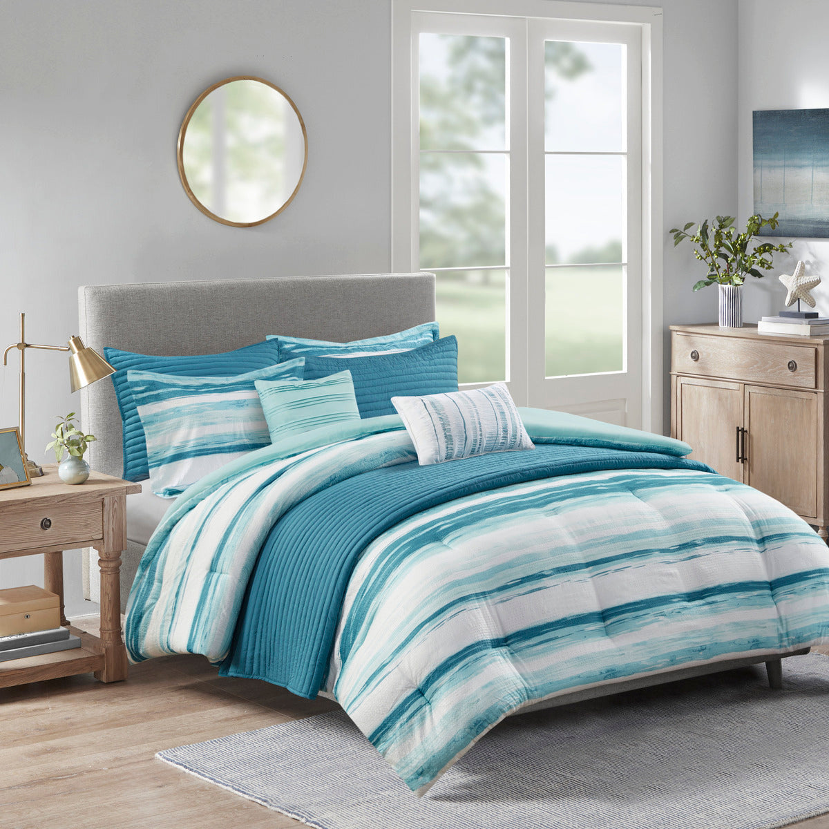 8 Piece Seersucker Comforter and Quilt Set with Hypoallergenic Fill – Aqua King/Cal King