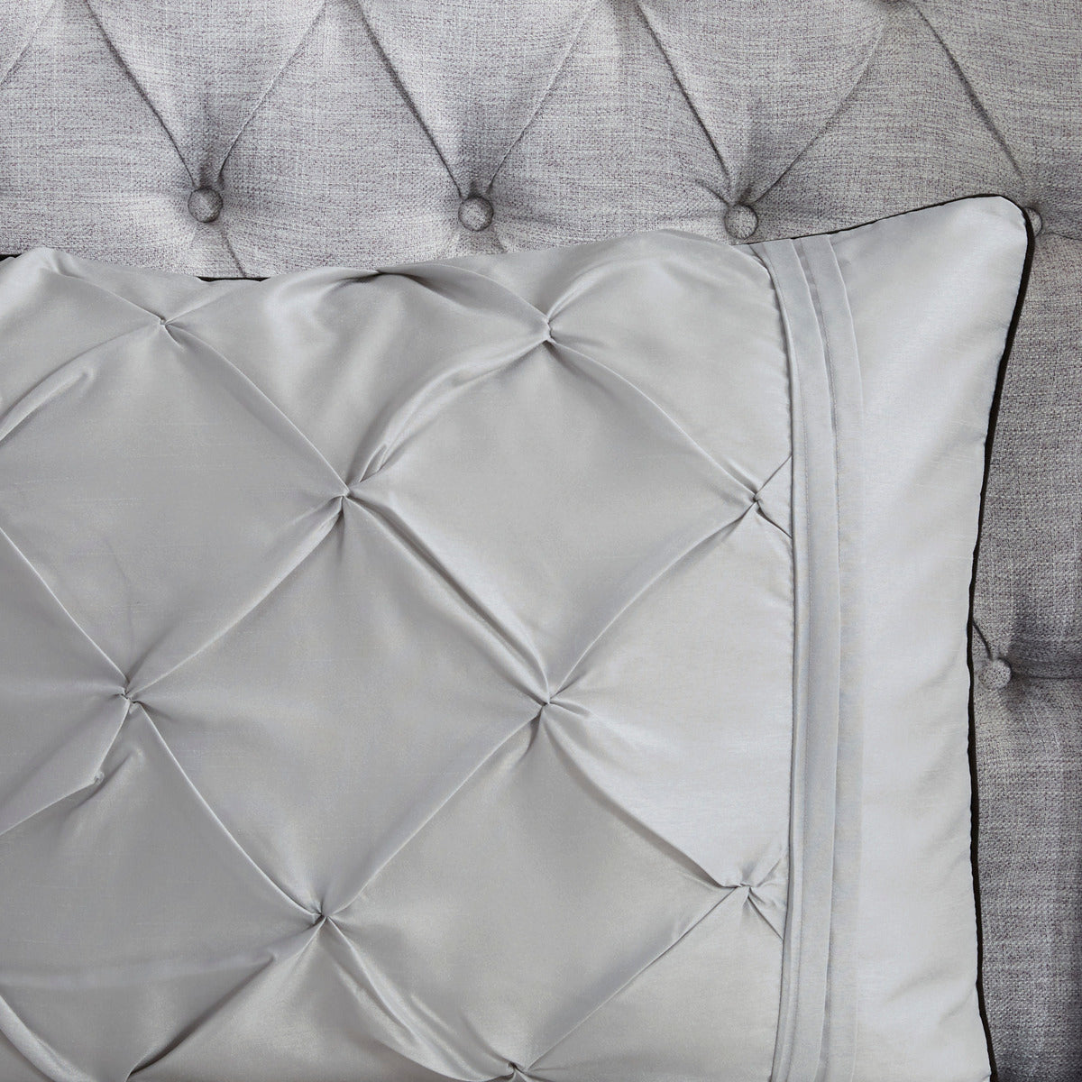 7 Piece Tufted Comforter Set - Grey - California King