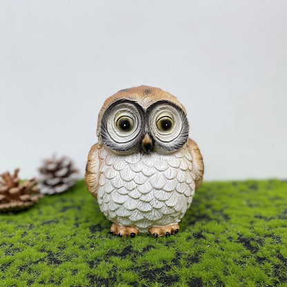 Statue decoration owl resin solar decoration