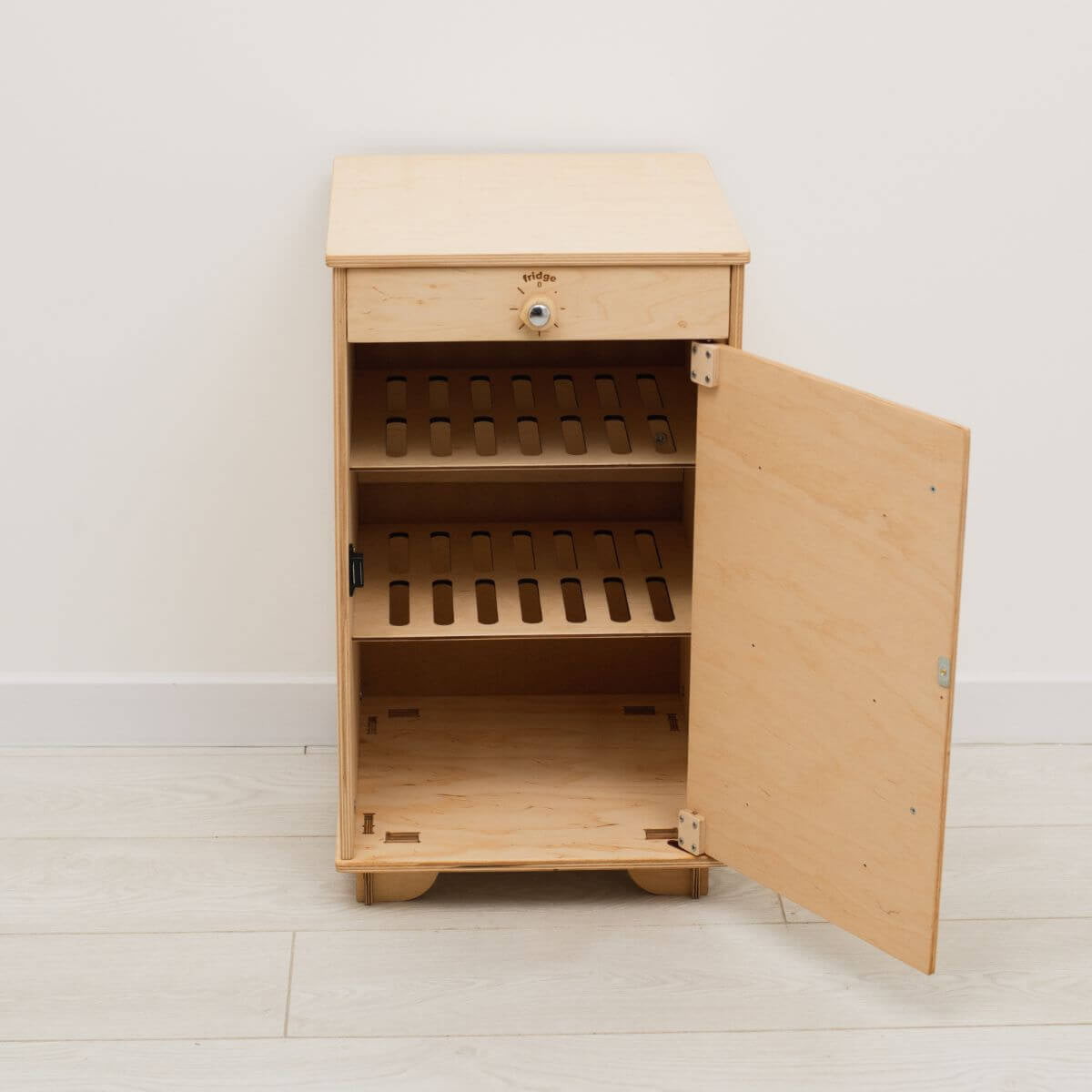 Play Fridge
