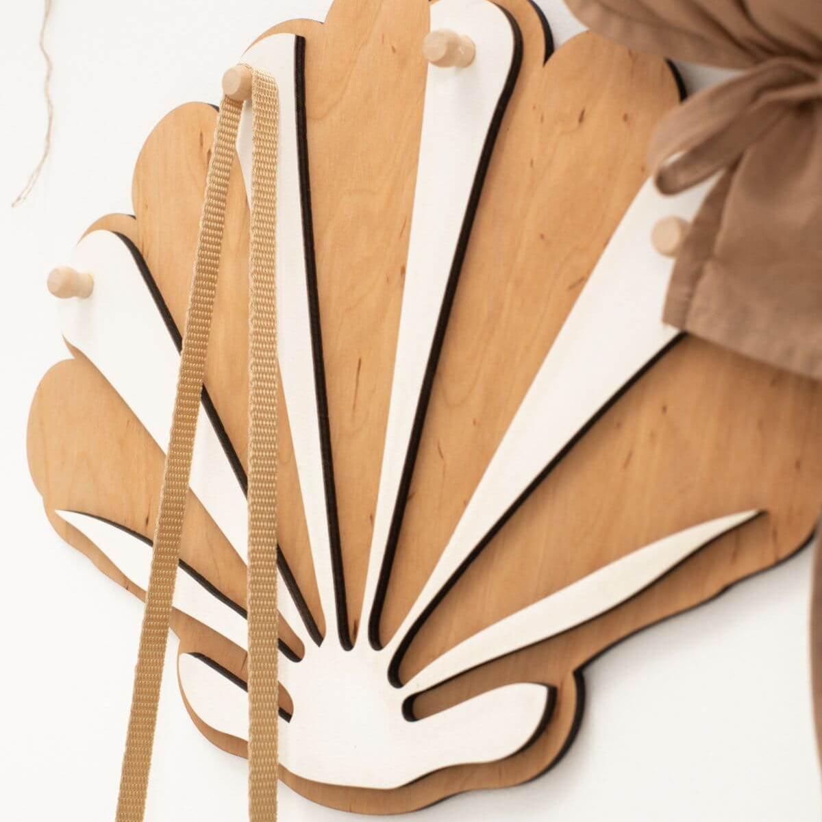 Sea Shell Wall Hanger for Nursery