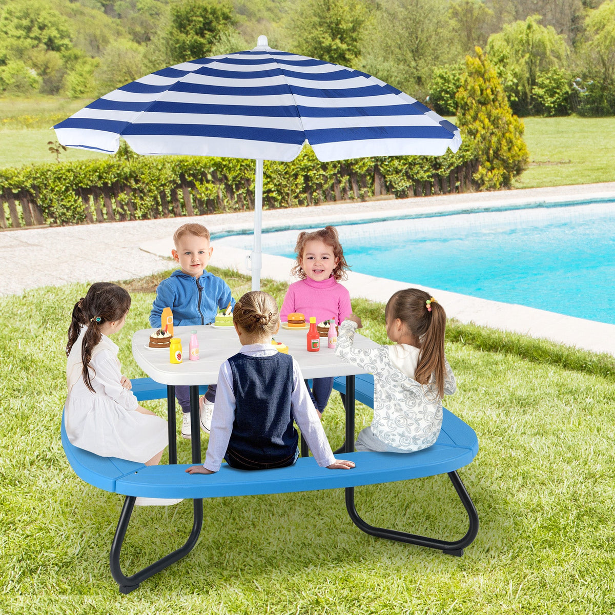 Toddler Outdoor Activity Table with Adjustable and Collapsible Umbrella-White